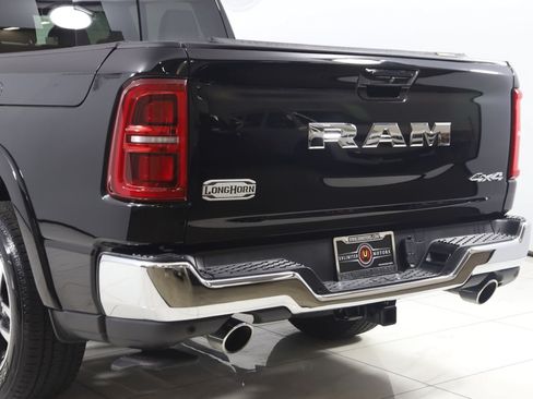 Used 2025 RAM 1500 Limited w/ Trailer Tow Group AWD/4WD image 28