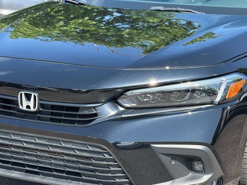 Used 2024 Honda Civic Touring image 11