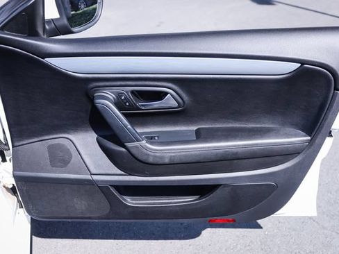 Used 2013 Volkswagen CC Sport FWD image 44