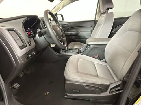 Used 2022 Chevrolet Colorado W/T w/ Custom Special Edition AWD/4WD image 12