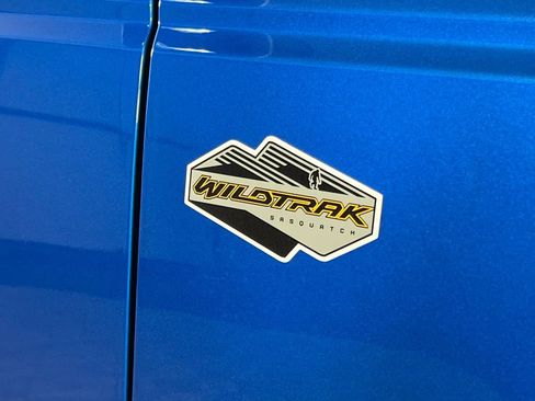 Used 2022 Ford Bronco Wildtrak image 36