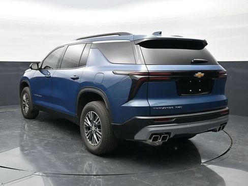 Used 2024 Chevrolet Traverse LT AWD/4WD image 5