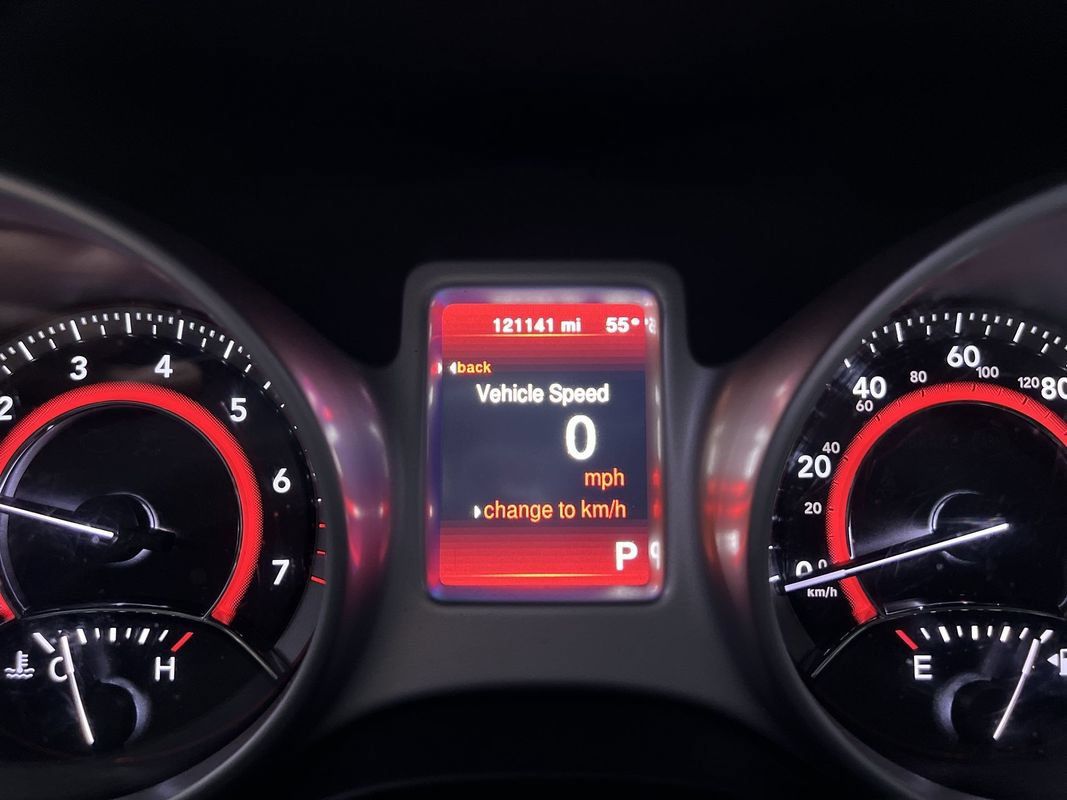 Used 2019 Dodge Journey SE w/ Connectivity Group FWD image 15