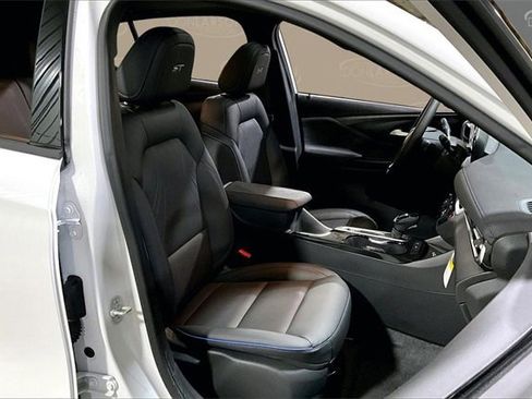 New 2026 Buick Envista Sport Touring w/ Convenience I Package image 12