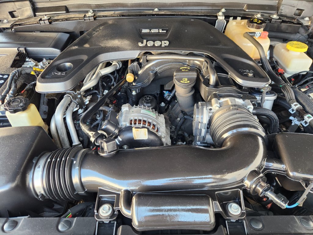 Used 2020 Jeep Wrangler Unlimited Sport AWD/4WD image 33