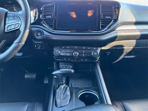 Used 2024 Dodge Durango R/T image 11