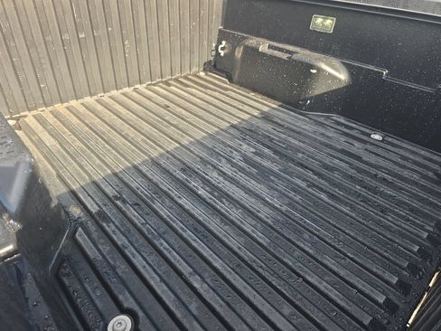 Used 2024 Toyota Tacoma SR5 w/ SR5 Upgrade Package RWD image 26