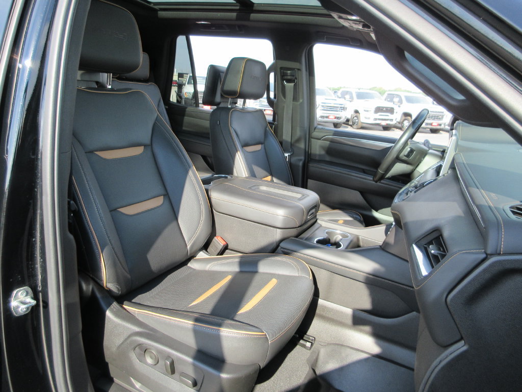 Certified 2021 GMC Yukon AT4 w/ AT4 Premium Package AWD/4WD image 25