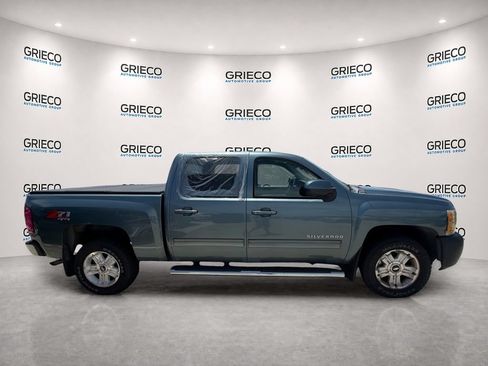 Used 2011 Chevrolet Silverado 1500 LT w/ All-Star Edition AWD/4WD image 8
