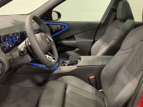 Certified 2025 BMW X3 xDrive30i w/ Premium Package AWD/4WD image 12