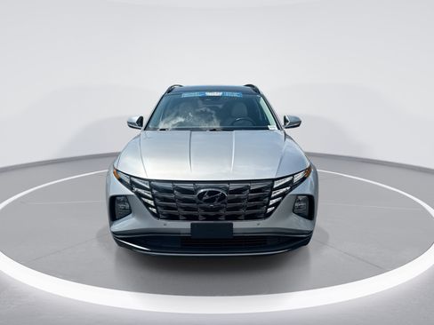 Used 2024 Hyundai Tucson Limited FWD image 3