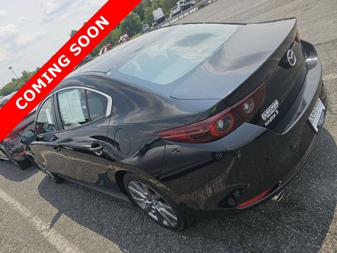Used 2024 MAZDA MAZDA3 s FWD image 5