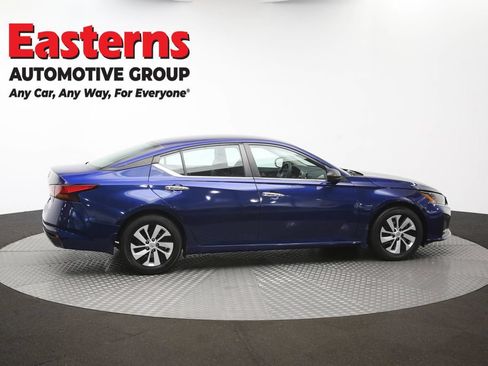 Used 2024 Nissan Altima 2.5 S FWD image 42