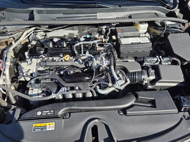 Used 2025 Toyota Corolla LE FWD image 18