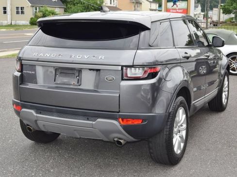 Used 2019 Land Rover Range Rover Evoque SE AWD/4WD image 12