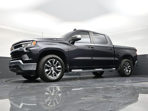 Used 2022 Chevrolet Silverado 1500 LT image 20