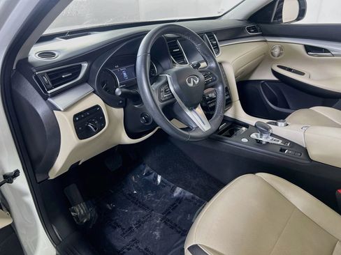 Used 2021 INFINITI QX50 Sensory w/ Accent Package AWD/4WD image 9