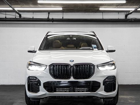Used 2023 BMW X5 sDrive40i w/ M Sport Package RWD image 8
