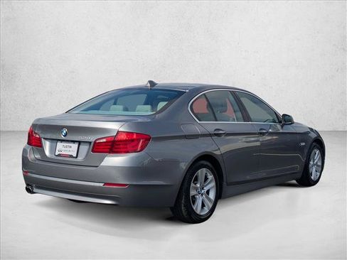 Used 2013 BMW 528i Sedan RWD image 5