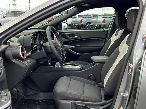 New 2026 Chevrolet Trax RS image 27