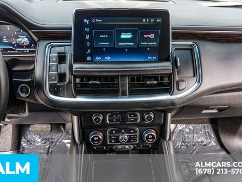 Used 2024 Chevrolet Suburban LT image 41