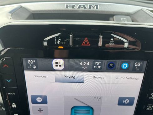 Used 2023 RAM 3500 Laramie image 31