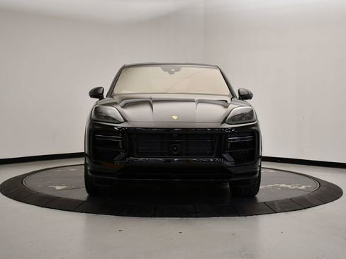New 2026 Porsche Cayenne Turbo GT AWD/4WD image 10