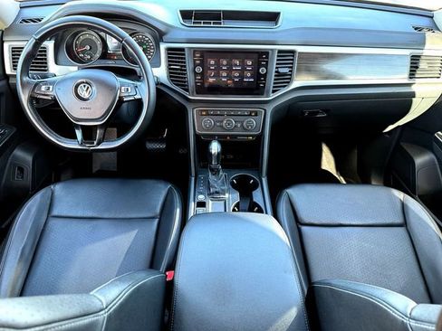 Used 2019 Volkswagen Atlas SE image 25