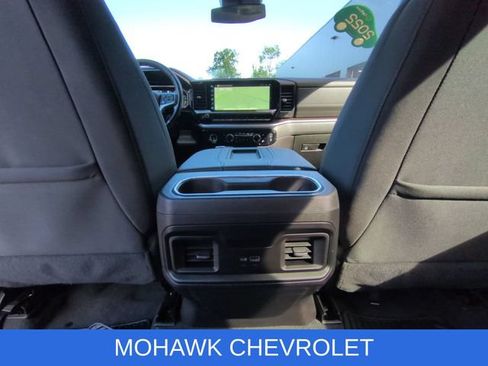Used 2022 Chevrolet Silverado 1500 RST AWD/4WD image 21