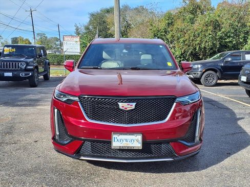 Used 2023 Cadillac XT6 Sport image 19