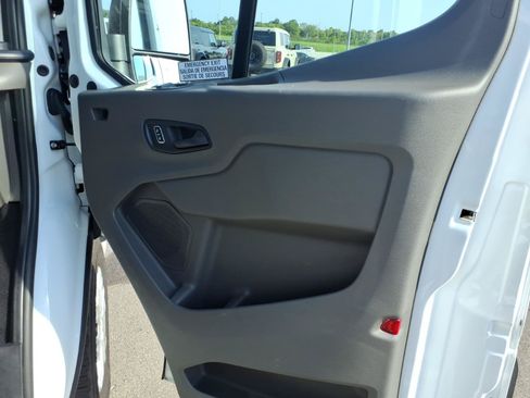 Used 2024 Ford Transit 350 XLT RWD image 16
