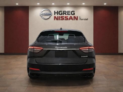 Used 2023 Maserati Levante Modena AWD/4WD image 5