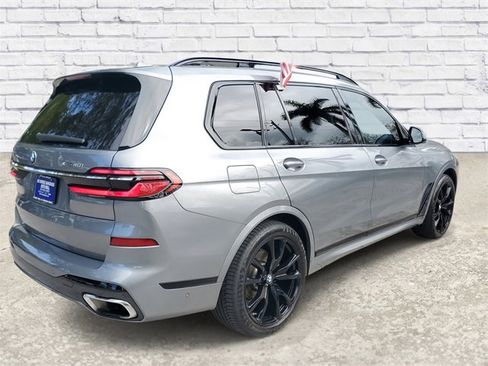 Used 2023 BMW X7 xDrive40i w/ M Sport Package image 4