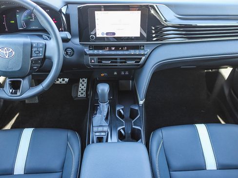 Certified 2026 Toyota Camry SE image 13