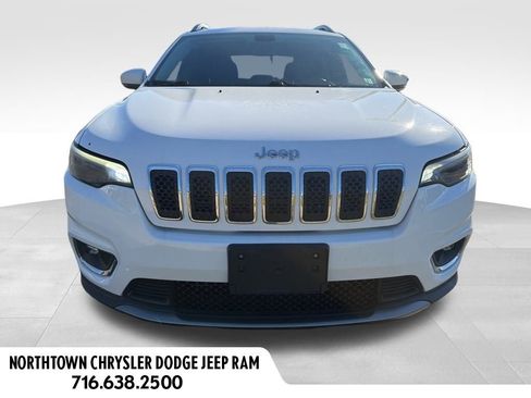 Used 2019 Jeep Cherokee Limited image 2