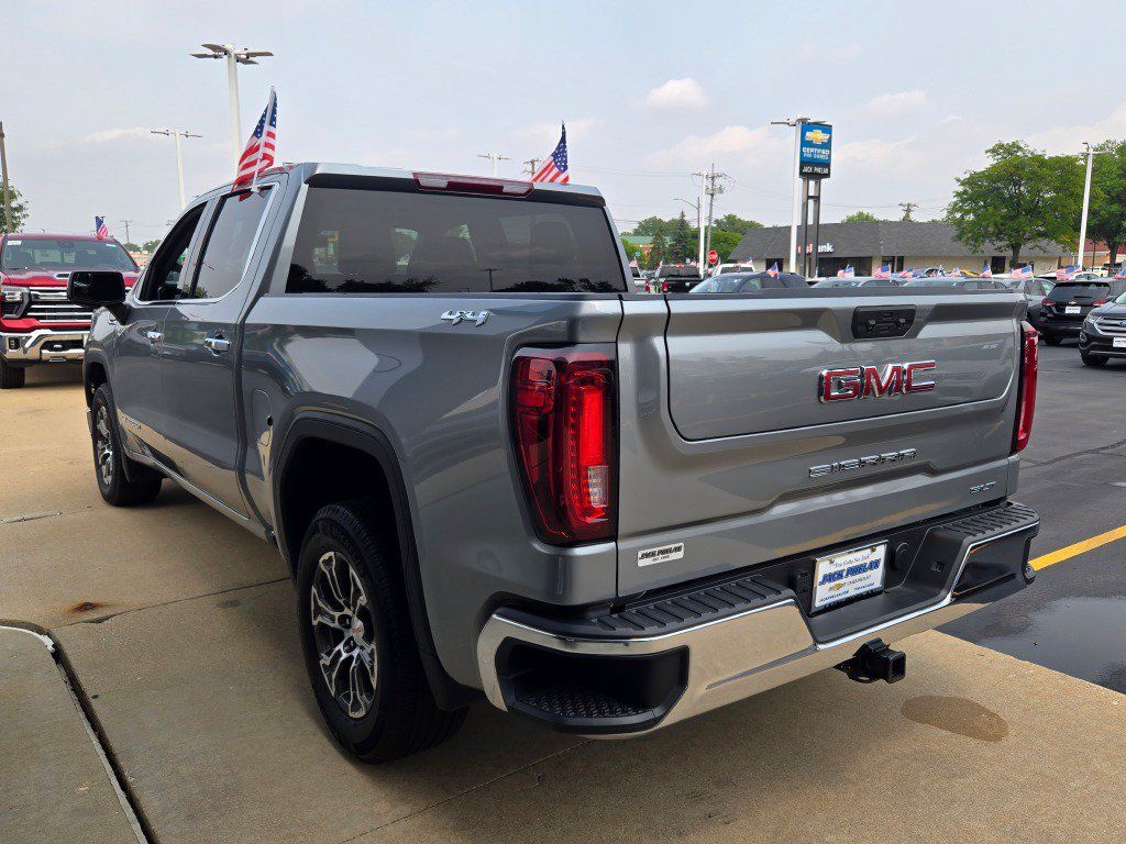 Certified 2025 GMC Sierra 1500 SLT AWD/4WD image 16