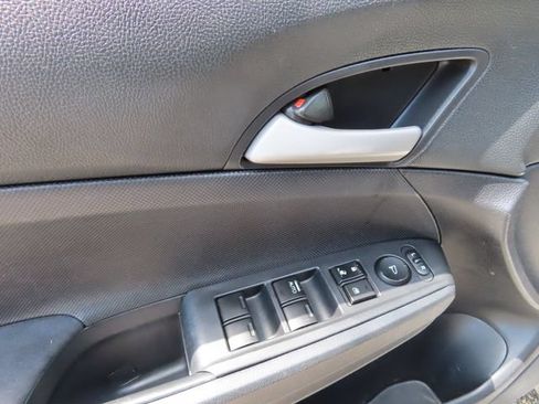 Used 2012 Honda Accord LX image 14