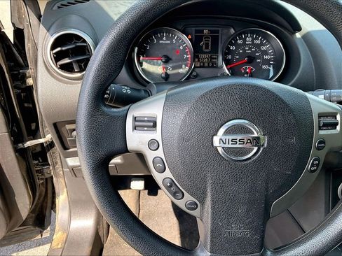Used 2015 Nissan Rogue S w/ Convenience Package AWD/4WD image 22