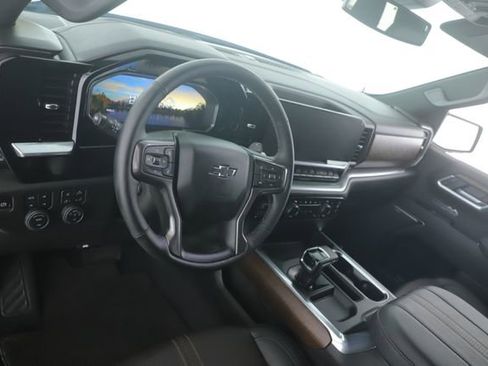 Used 2026 Chevrolet Silverado 1500 High Country w/ Midnight Edition image 17