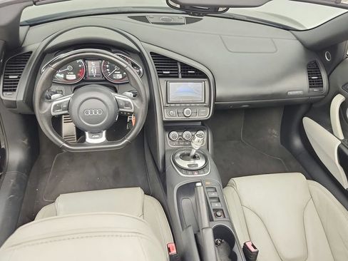 Used 2011 Audi R8 V10 w/ Enhanced Leather Pkg AWD/4WD image 60