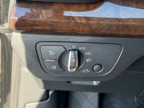 Used 2019 Audi Q5 2.0T Premium Plus AWD/4WD image 40