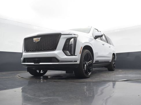 Certified 2026 Cadillac Escalade ESV Sport w/ Touring Package AWD/4WD image 53