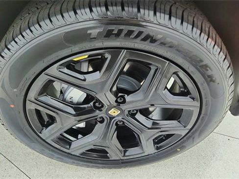 Used 2023 Rivian R1T Adventure image 54