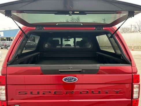 Certified 2022 Ford F250 Lariat w/ Lariat Ultimate Package image 16