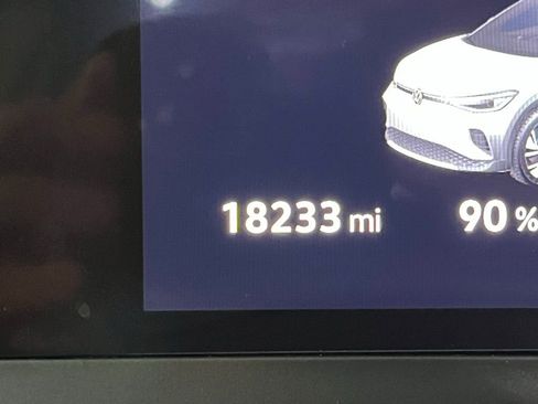 Used 2023 Volkswagen ID.4 Pro S Plus image 20