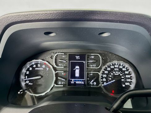 Used 2019 Toyota Tundra SR5 image 17