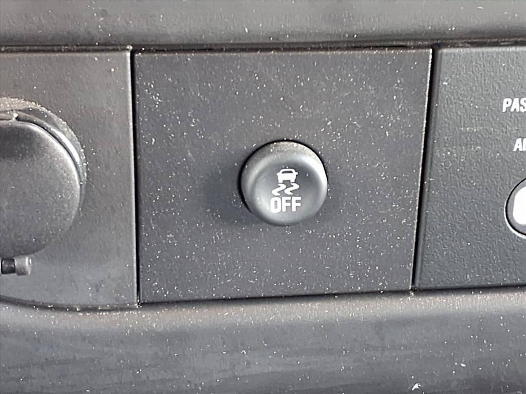 New 2025 Chevrolet Express 3500 w/ Power Convenience Package RWD image 14