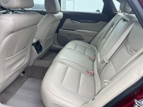 Used 2016 Cadillac XTS Luxury image 14
