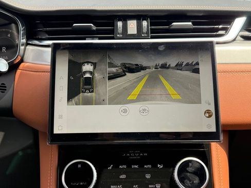 New 2026 Jaguar F-PACE R-Dynamic S image 23