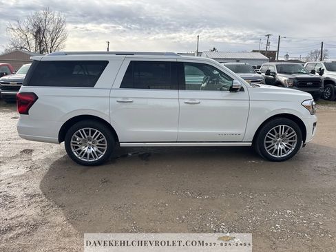 Used 2022 Ford Expedition Max Platinum image 44